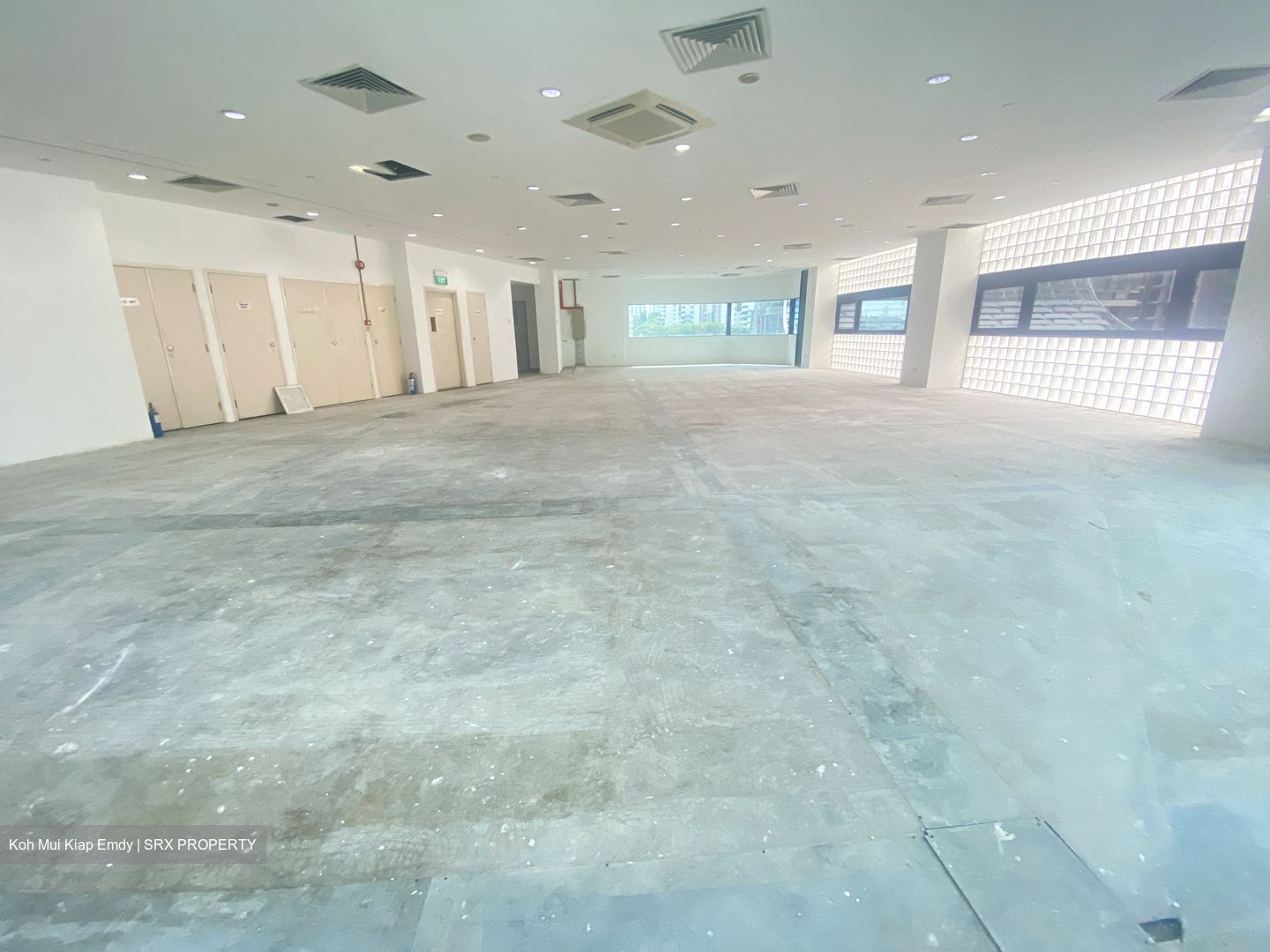 St. Andrews Centre (D2), Office #487243711